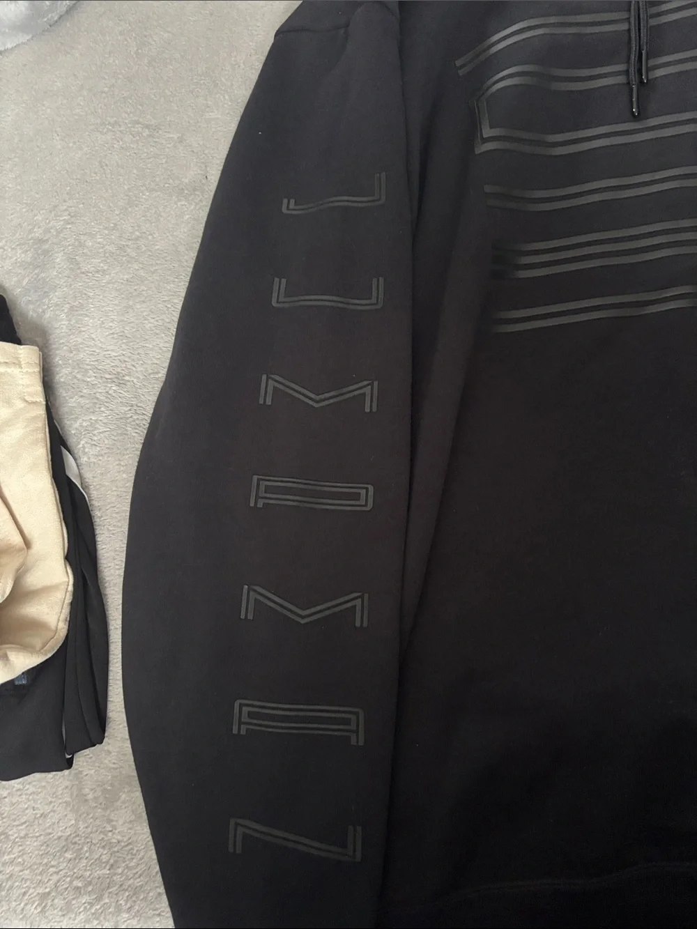 Jordan Black Men's Hoodie with Subtle Tonal Stripe Graphic
